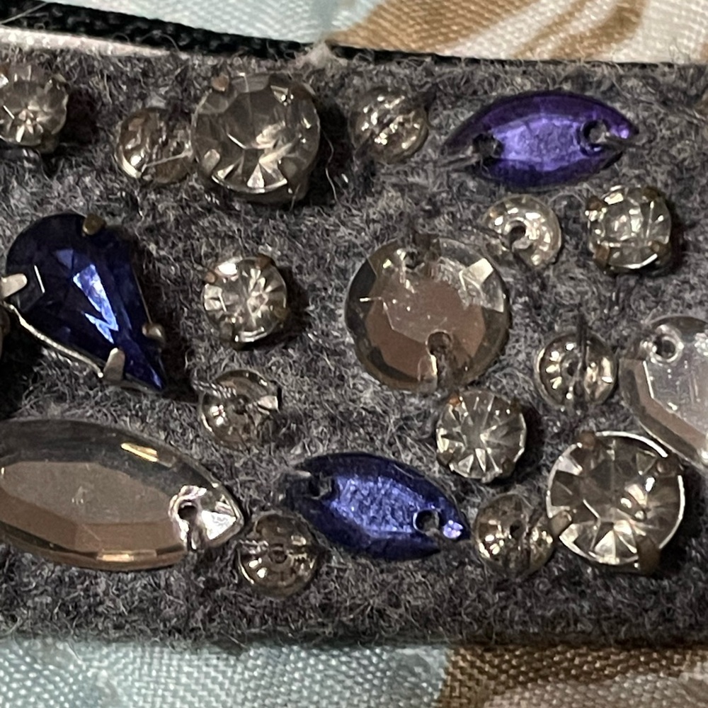 Elegant Black and Silver Beaded Belt - Picture 8 of 14